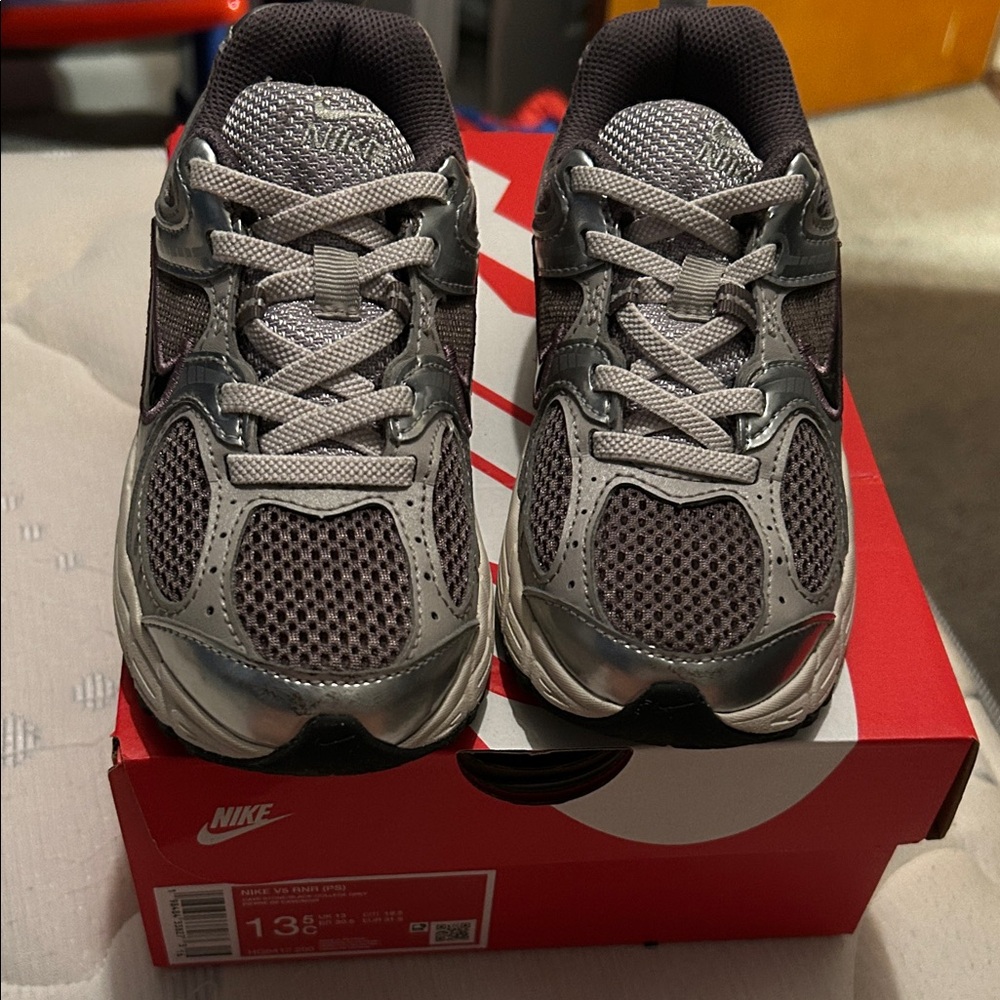Nike Kids Silver and Gray Sneakers